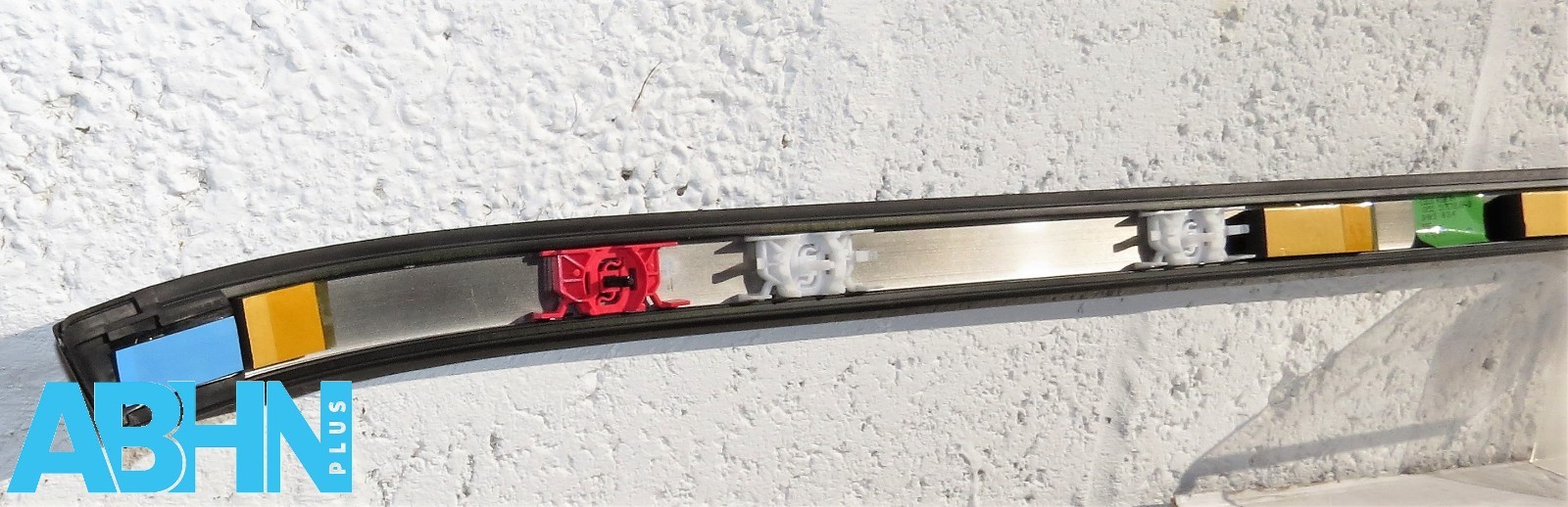 CK52-517C78-BJ Range Rover Vogue L405 OEM Right Side Cielo Roof Rail Strip Trim - Image 11