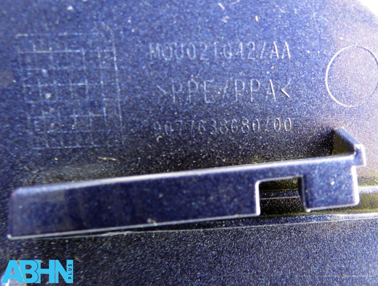 Peugeot 2008 CU Mk1 (2013-2019) SUV Fuel Flap Cover 9677638680 Met Sort of Blue - Image 10