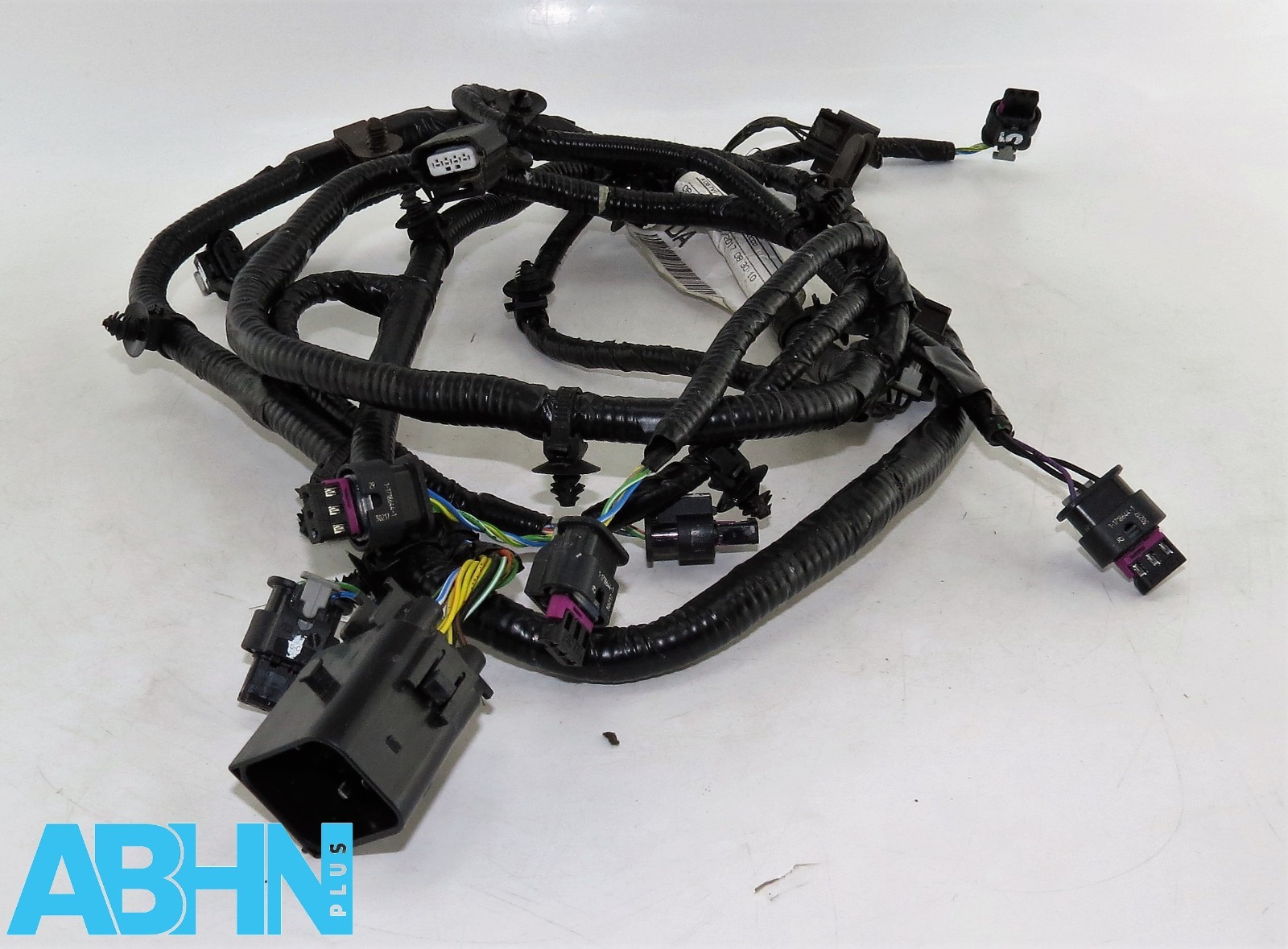 K8D2-15B484-DA Range Rover Evoque L551 Rear Bumper Wiring Harness 6x PDC Connect - Image 2