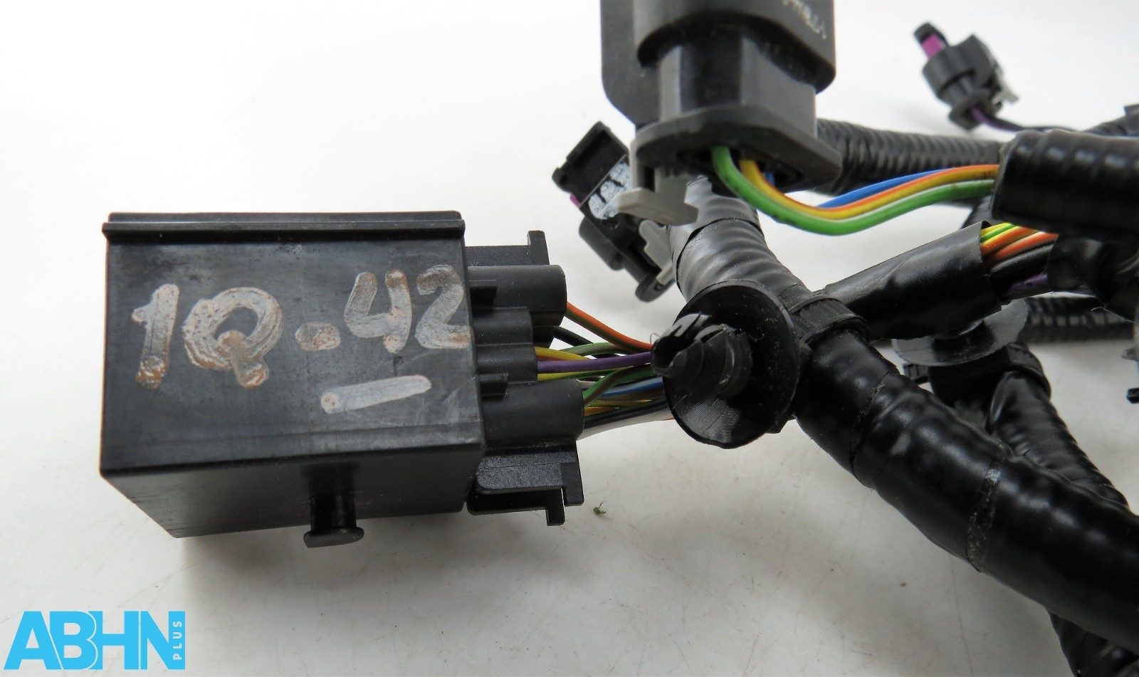 K8D2-15B484-DA Range Rover Evoque L551 Rear Bumper Wiring Harness 6x PDC Connect - Image 7