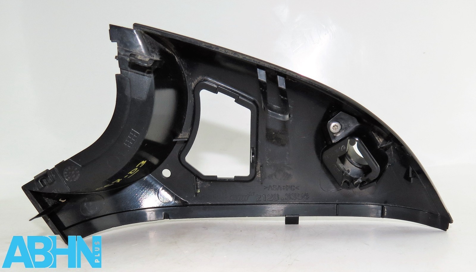 Jaguar i-Pace X590 (21-25) Right Door Mirror Trim Bottom Cover+ Camera 2128.3354 - Image 2