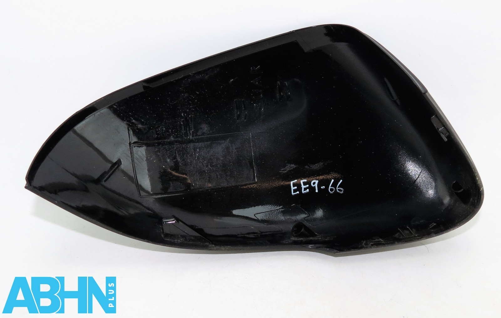 Jaguar I-Pace X590 18-25 Left Side Door Wing Cover Santorn Black 9X23-17E702-BB - Image 2