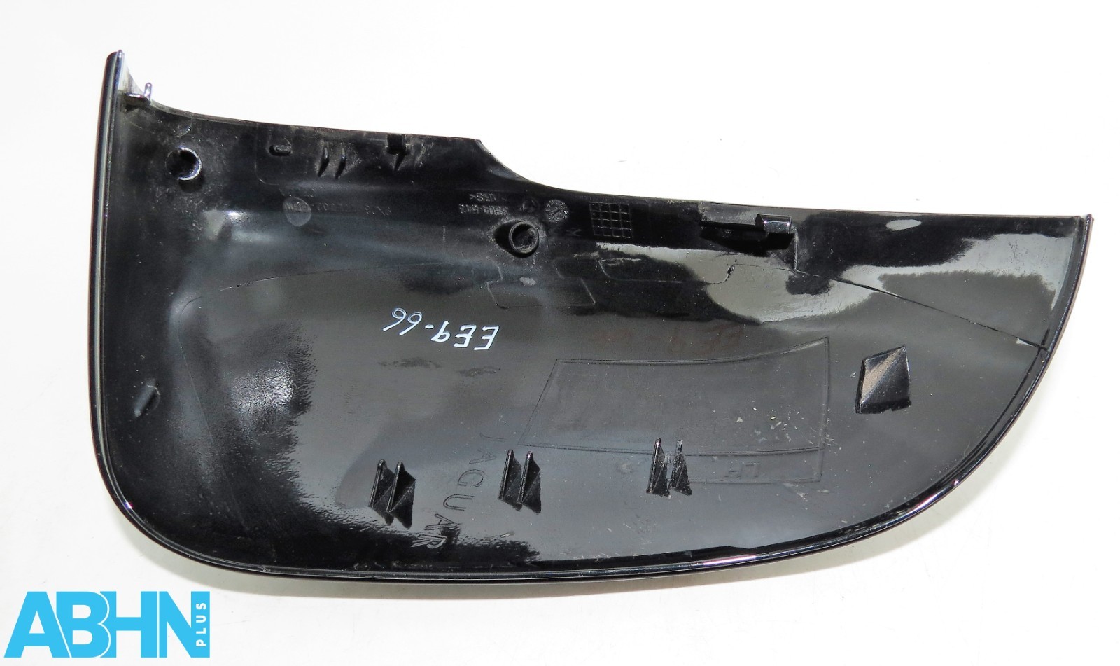 Jaguar I-Pace X590 18-25 Left Side Door Wing Cover Santorn Black 9X23-17E702-BB - Image 5