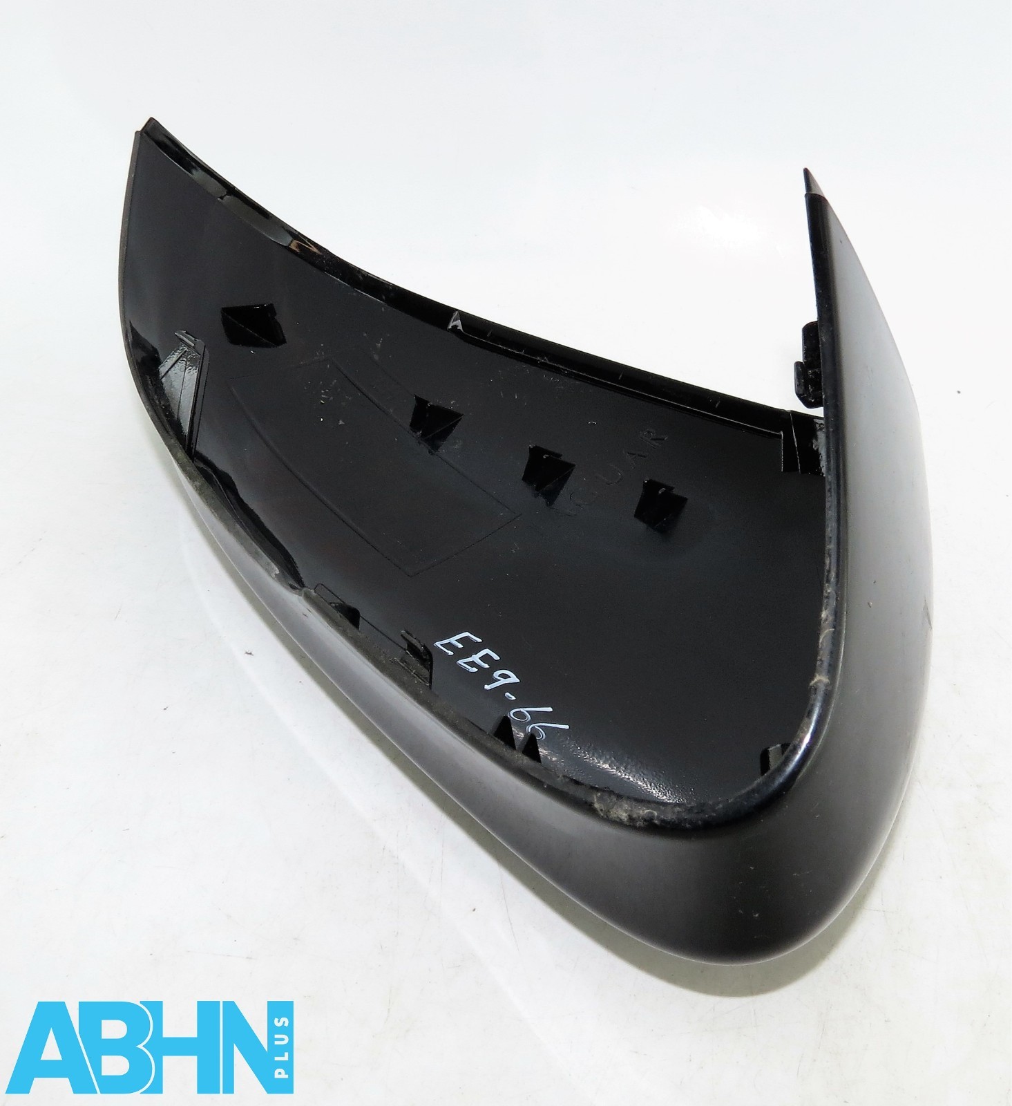 Jaguar I-Pace X590 18-25 Left Side Door Wing Cover Santorn Black 9X23-17E702-BB - Image 8