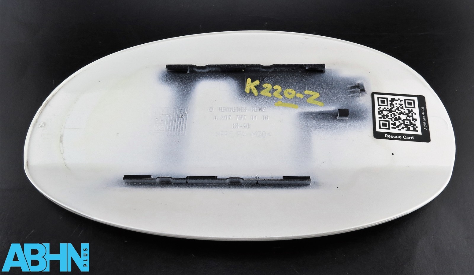 Mercedes-Benz E-Class Coupe C207 (09-16) Fuel Flap Cover A2077570106 Solid White - Image 6