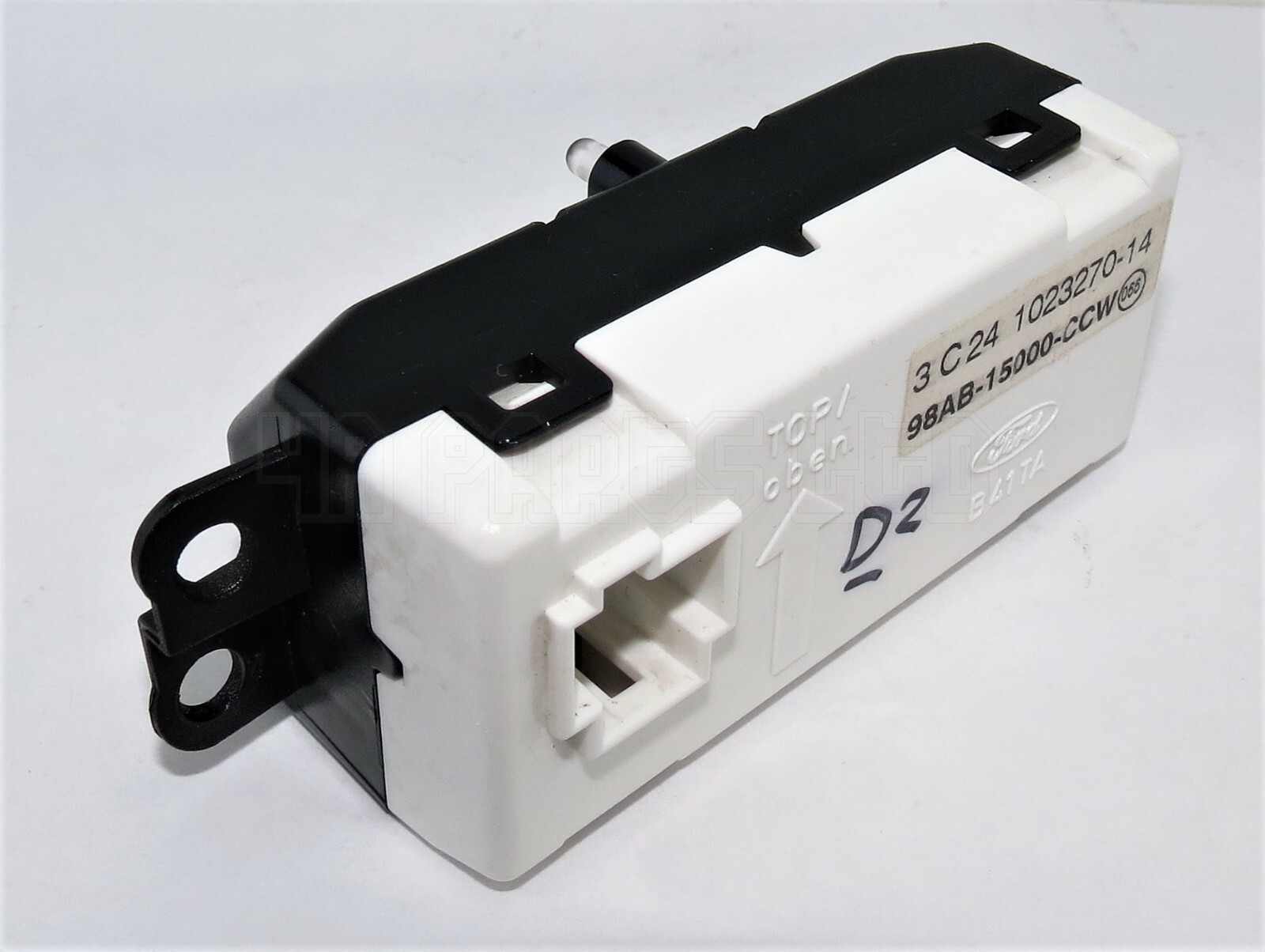 Ford Focus I MK1 (1998-2005) interior Digital Clock Display 98AB-15000-CCW 6-Pin - Image 6