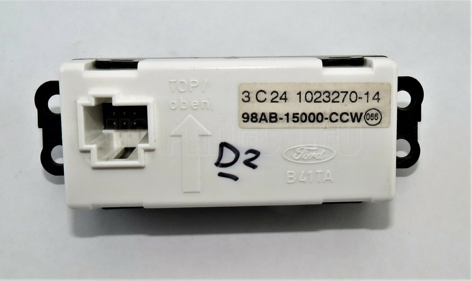 Ford Focus I MK1 (1998-2005) interior Digital Clock Display 98AB-15000-CCW 6-Pin - Image 9