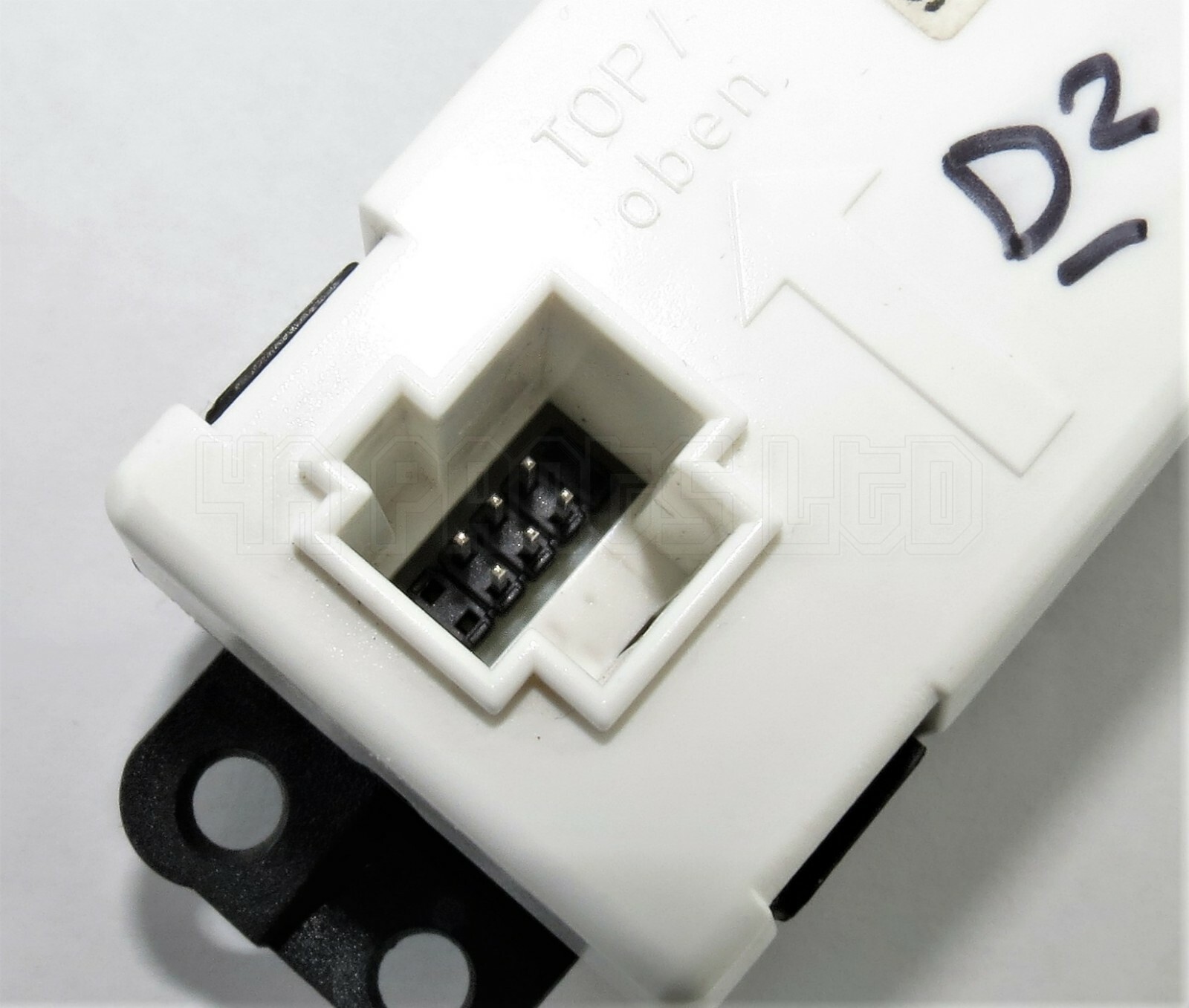 Ford Focus I MK1 (1998-2005) interior Digital Clock Display 98AB-15000-CCW 6-Pin - Image 10