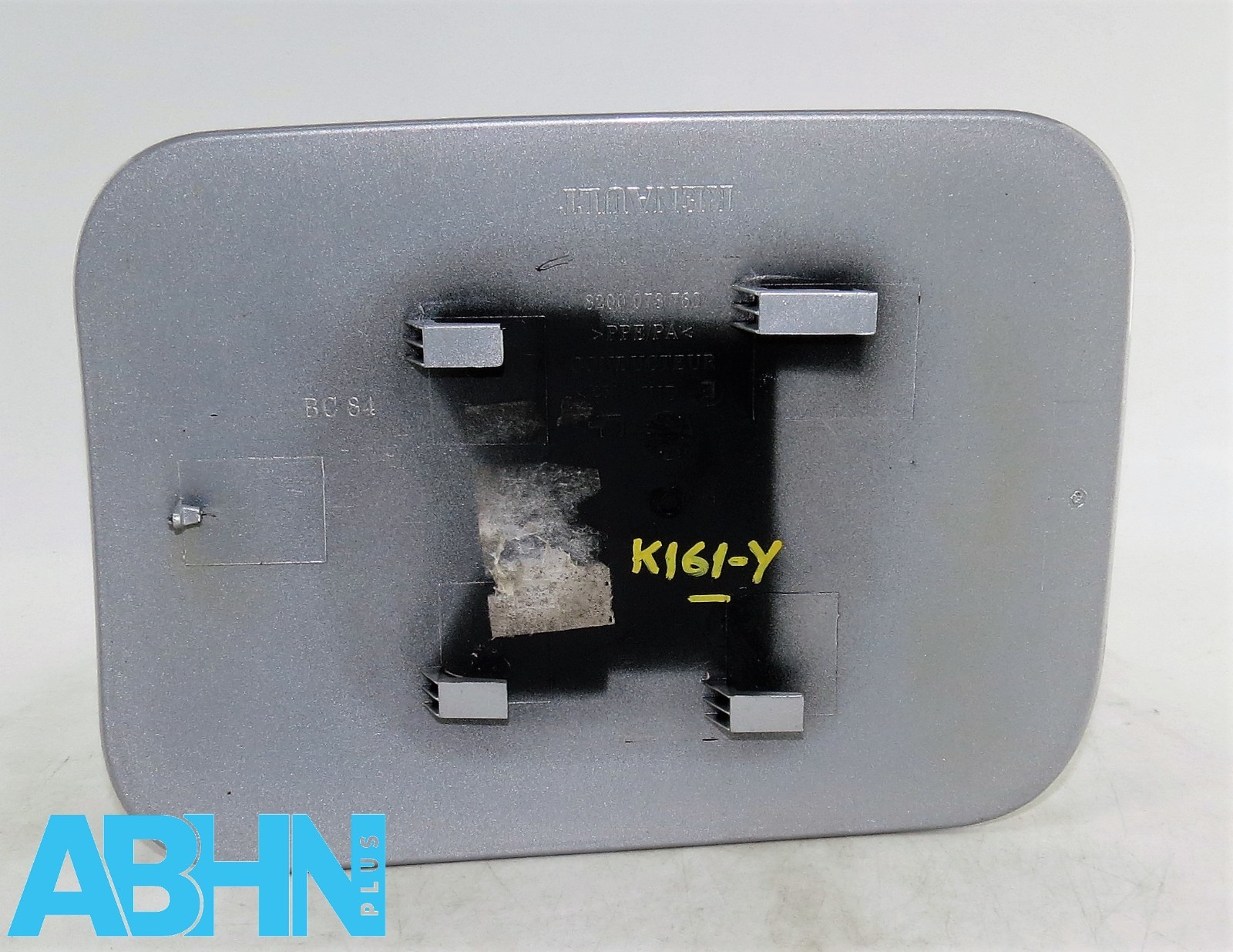 Renault Megane II MK2 (2002-2009) Fuel Flap Cover 8200073760 Metallic Silver - Image 2