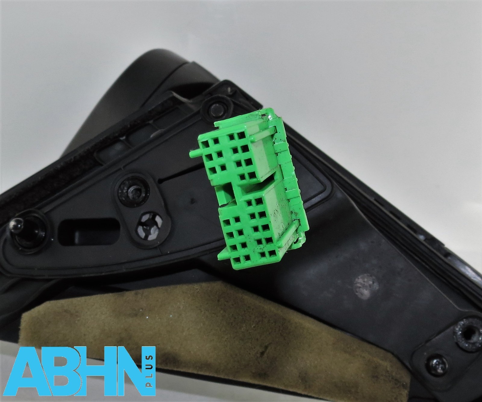 Volvo V70 Mk3 (2007-2012) Right Side Power Folding Door Mirror Chrome 12-Wires - Image 13