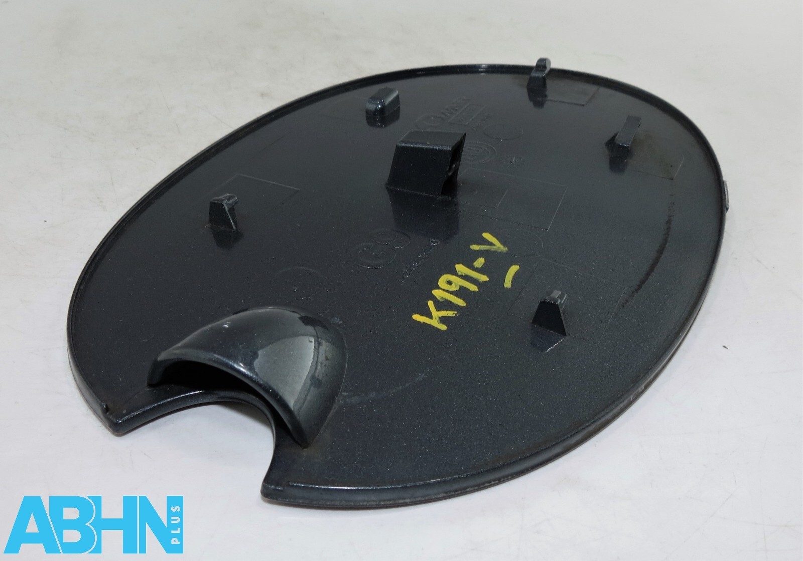 Fiat Scudo Peugeot Expert (07-16) Fuel Fill-in Flap Cover 1497828080 G9 Met Grey - Image 5